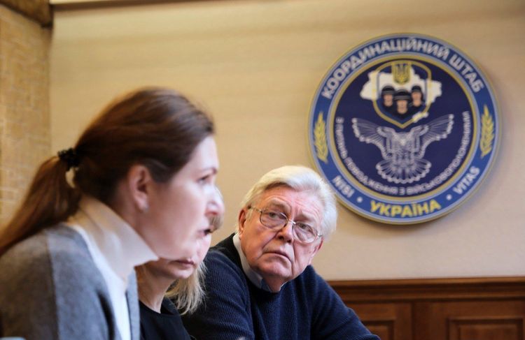 У Штабі відбулася зустріч з родинами цивільних заручників