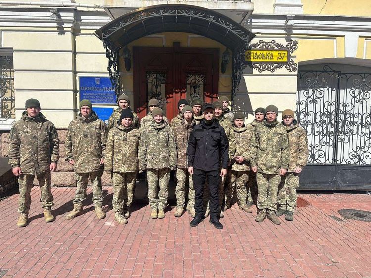 Майбутні Захисники ознайомилися з роботою Коордштабу