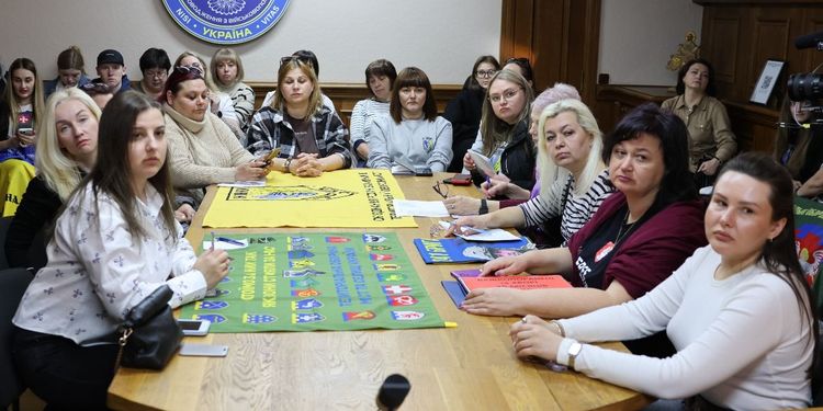 У Коордштабі відбулася зустріч з родинами бійців територіальної оборони «Жінки ТРО»