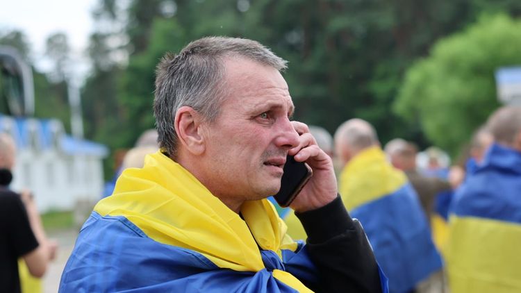 Україна повернула з полону ще одну групу Захисників: продовження обмінів згідно зі “Стамбульськими домовленостями”