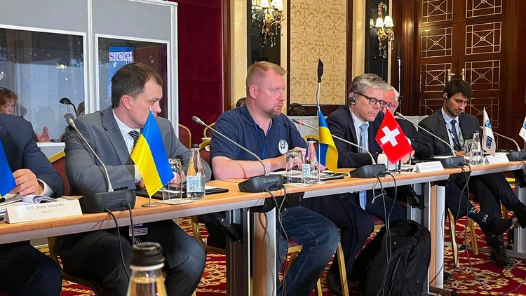 Координаційний штаб промодерував зустріч постпредів ОБСЄ з родинами поневолених кремлем українців
